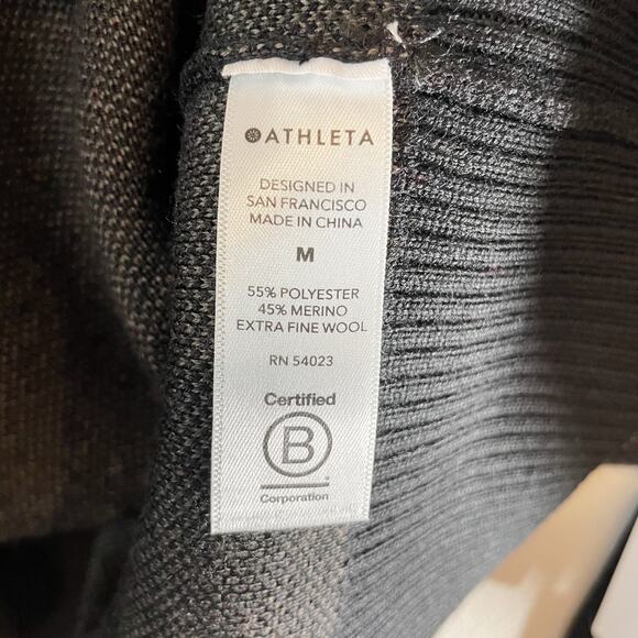 NWT Athleta Women's Jacquard Crew Sweater Merino Wool Blend Black Gray Sz Medium - Picture 8 of 10